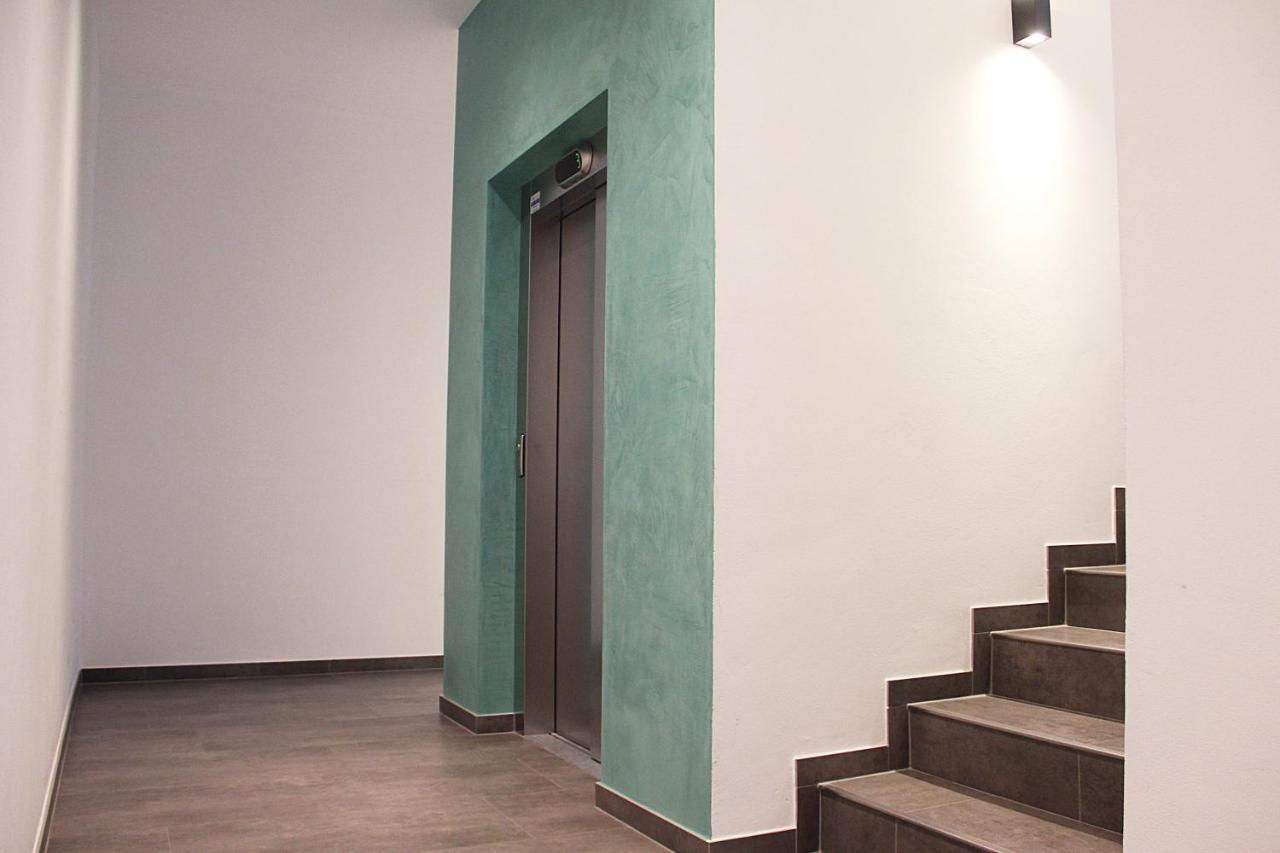 Laurentia Penthouse Apartment Merano Exteriör bild